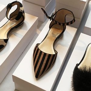 Frances Valentine Lydia Ankle cuff D'Orsay flat